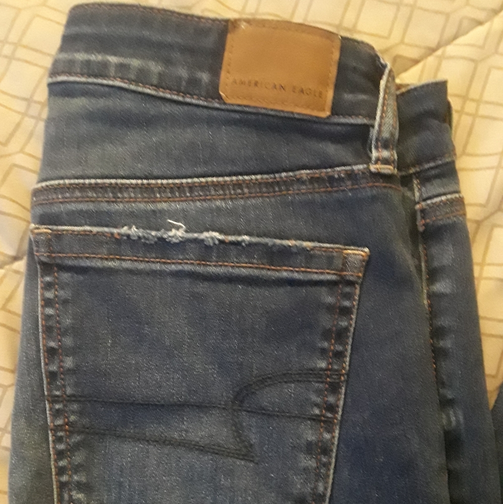 Nwt American Eagle Jean's size 10 Long